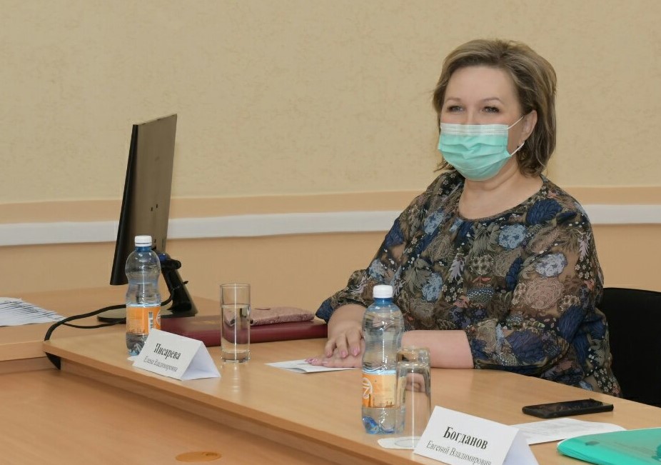 ECI7PrzamWI.jpg ECI7PrzamWI.jpg