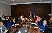 Заседания комитетов Новгородской областной Думы