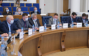 Депутаты приняли участие в заседании областной трехсторонней комиссии по регулированию социально-трудовых отношений