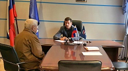 Депутат Михаил Галахов провел прием граждан