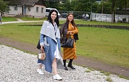 Елена Писарева познакомила лидеров новгородского женского движения с уникальным новгородским промыслом