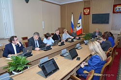 Александр Рыбка провел заседание комитета Новгородской областной Думы по социальной политике