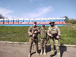 Госпиталь в Лисичанске получил партию гуманитарной помощи от Новгородчины