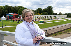 Елена Писарева поздравила новгородцев с Днем города