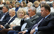 Депутаты приняли участие во встрече губернатора Александра Дронова с жителями Великого Новгорода