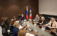	 В преддверии очередного заседания Новгородской областной Думы профильные комитеты рассмотрели проекты областных законов