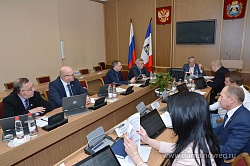 Члены профильного комитета областной Думы рассмотрели проект Стратегии социально-экономического развития Новгородской области до 2026 года