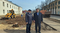 Юрий Саламонов оценил благоустройство и создание комфортной городской среды Боровичей