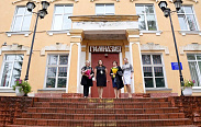 Елена Писарева поздравила боровичских гимназистов с Днём знаний