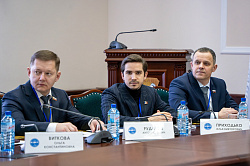 Проблему нехватки кадров обсудили на заседании комитета ПАСЗР по образованию, науке и высшей школе