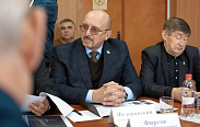 Выездное расширенное заседание парламентских комитетов в Пестовском округе 