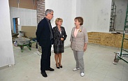 Елена Писарева дала старт акции «Собери ребенка в школу»