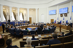 Новгородская областная Дума продолжает работу над законодательным обеспечением поддержки участников СВО и членов их семей