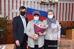 Вместе с депутатским корпусом Лаптевского поселения председатель областной Думы обсудила актуальные для территории вопросы 