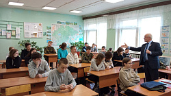 Алексей Прокопов встретился с кадетами – учениками Новоселицкой средней школы 