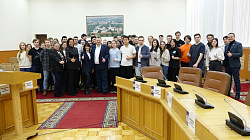 В преддверии празднования 30-летия Конституции РФ Илья Костусенко рассказал новгородским студентам об основах становления прав человека