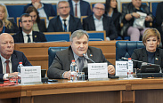 Губернатор Новгородской области Андрей Никитин выступил с ежегодным отчётом перед депутатами