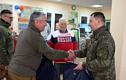 Депутаты поздравили военнослужащих одной из воинских частей региона с Днём защитника Отечества