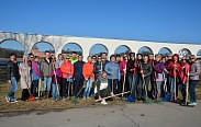 Депутаты и аппарат Новгородской областной Думы приняли участие в общегородском субботнике