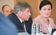 Елена Писарева провела заседание совета по местному самоуправлению