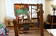 Юрий Бобрышев в ходе рабочего визита в Старую Руссу посетил Центр народного творчества и ремёсел «Берегиня»