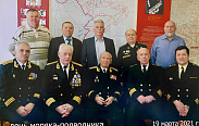 Депутат Новгородской областной Думы Анатолий Федотов поздравил ветеранов флота с Днём моряка-подводника