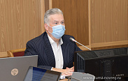 Состоялись заседания комитетов областной Думы