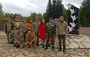 В посёлке Первомайский Холмского района торжественно перезахоронили останки солдат, погибших в годы Великой Отечественной войны