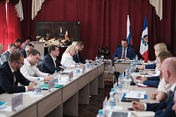 Юрий Бобрышев принял участие в заседании правительства региона