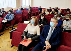 Анатолий Осипов принял участие в заседании думы Батецкого района