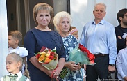 Елена Писарева и Алексей Чурсинов встретили День знаний в своей родной школе