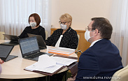 Состоялись заседания комитетов областной Думы