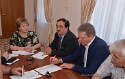 Елена Писарева провела встречу по вопросам семейной политики