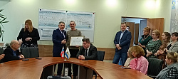 Николай Верига поздравил сотрудников Новгородского водоканала