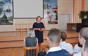 Елена Писарева и Алексей Чурсинов встретили День знаний в своей родной школе
