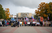 Патриотическая акция в Великом Новгороде у стелы «Город воинской славы»