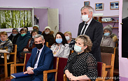 Вместе с депутатами Железковского поселения Елена Писарева обсудила вопросы развития инициативного бюджетирования