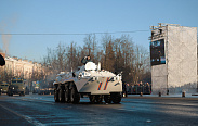 Парад военнослужащих и военной техники