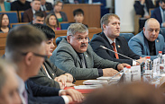 Губернатор Новгородской области Андрей Никитин выступил с ежегодным отчётом перед депутатами