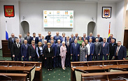 Парламентарии Северо-Запада обсуждают совместные инициативы в Калининграде