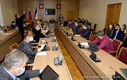 Состоялись заседания комитетов областной Думы