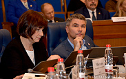 Состоялось заседание областной Думы 