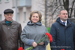 Елена Писарева: Спасибо тем, кто подарил нам мирное небо над головой!