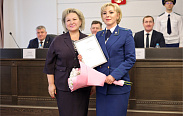 Юрий Бобрышев поздравил сотрудников и ветеранов прокуратуры с 304-ой годовщиной ведомства