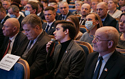 Руководители фракций задали вопросы губернатору в ходе его отчета на заседании Новгородской областной Думы