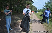 Молодежный парламент при Новгородской областной думе организовал акцию «Чистый берег»