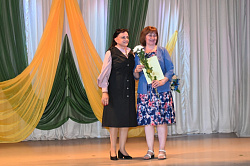 Ольга Борисова поздравила соцработников с профессиональным праздником