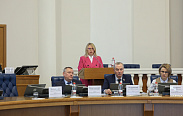Почти четверть бюджета региональной системы соцзащиты направляется на поддержку семей с детьми
