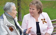 Елена Писарева встретилась с участницей Великой Отечественной войны Н.В. Морозовой