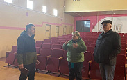 В Доме культуры в поселке Юбилейный Хвойнинского округа отремонтировали крышу 